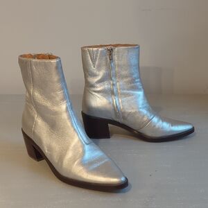 Madewell Darcy Ankle Boot Silver size 9